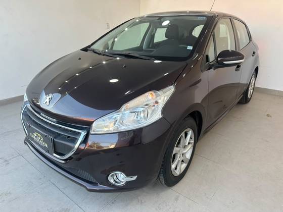 PEUGEOT 208 1.5 ALLURE 8V FLEX 4P MANUAL PEUGEOT 208 1.5 ALLURE 8V FLEX 4P MANUAL
